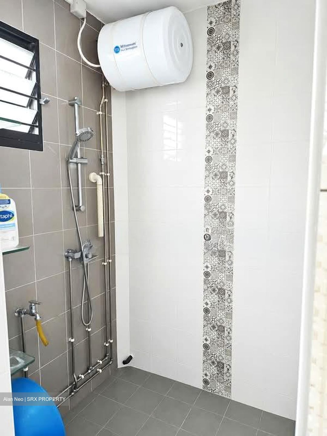 Blk 816 Woodlands Street 82 (Woodlands), HDB Executive #584377061